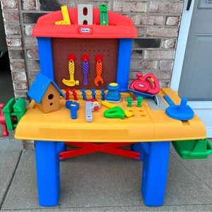 Little tikes workbench/little tikes tools I PAY SHIPPING